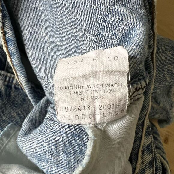 VTG USA Brittania Distressed Acid Wash Shorts 36 - Picture 10 of 10